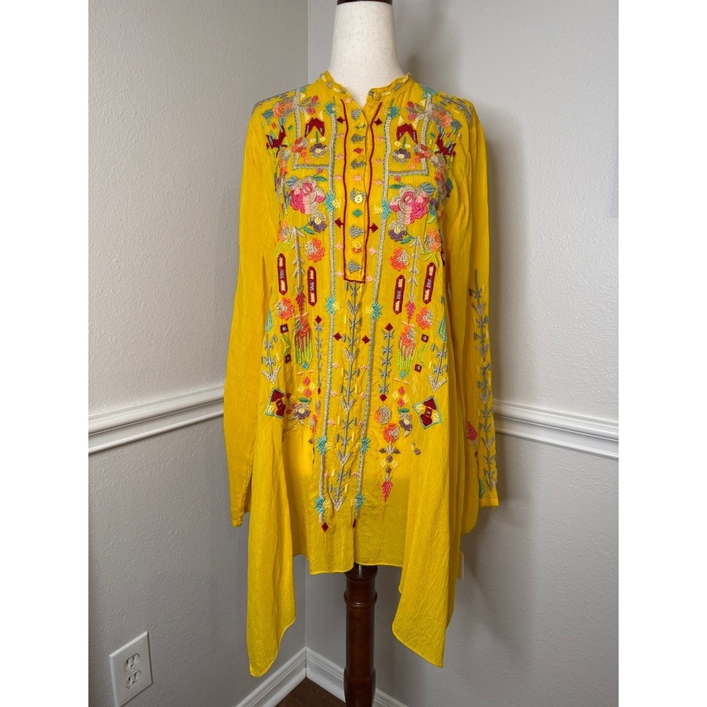 Johnny Was Yellow Embroidered Cupra Rayon Long Sleeve Tunic Top Womens Small